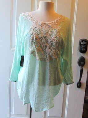 NWT Gauzy Flowy Sheer Mint Long Tunic Top with Embroidered Lace Back Size L